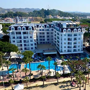 Hotel Fafa Premium