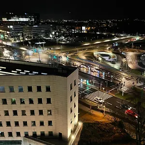 https://towarowa-milionowa-39.poznan-hotels.com