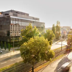 https://city-centre-apartment-poznan.poznan-hotels.com