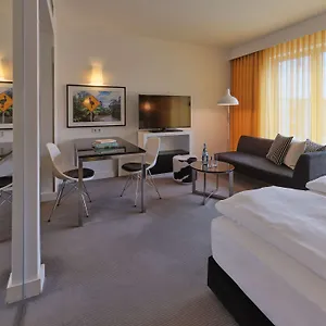 **** Lejlighedshotel Adina Hackescher Markt Tyskland