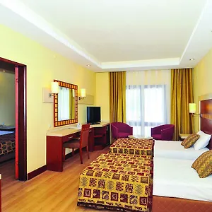 אתר נופש Green Beach Resort, גונדוגן