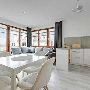 https://dom-house-apartments-landing-place-sopot.sopothotels.com